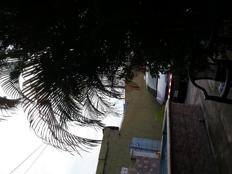 Cabinas Madeleine Puntarenas Exterior foto